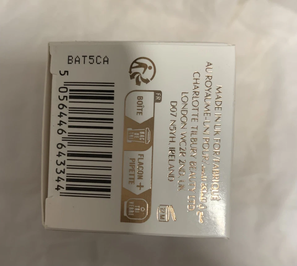 Charlotte Tilbury 魔术精华水晶灵丹妙药 1 液量盎司-正装全新带盒 — 第 2/2 张图片