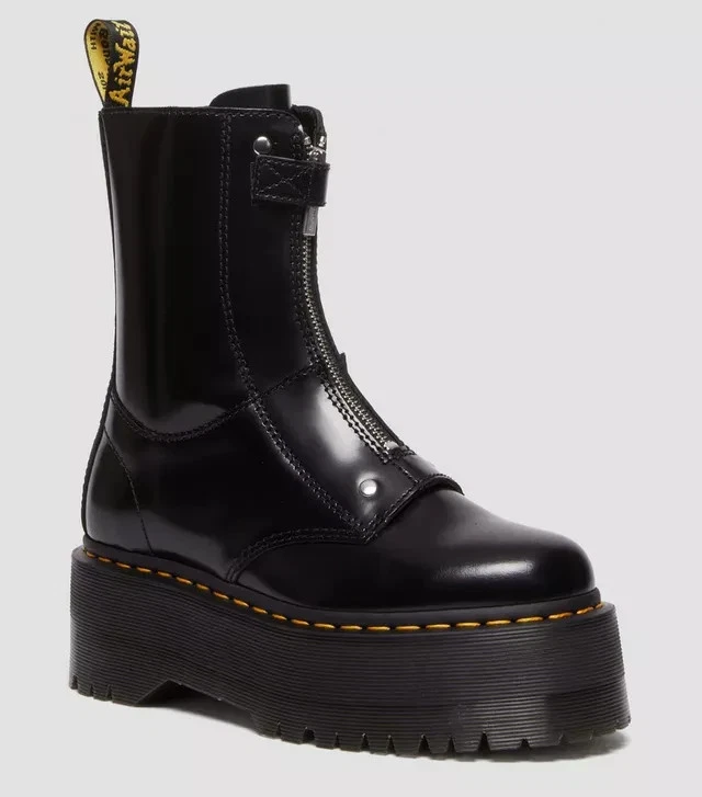 Dr. Martens Jetta Hi Max Buttero Leather Platform Boots in Black
Opens in a new window or tab
