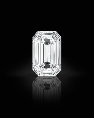 Emerald Cut 1Ct Certified Lab Grown Diamond Solitaire Making VVS1 Loose Gemstone