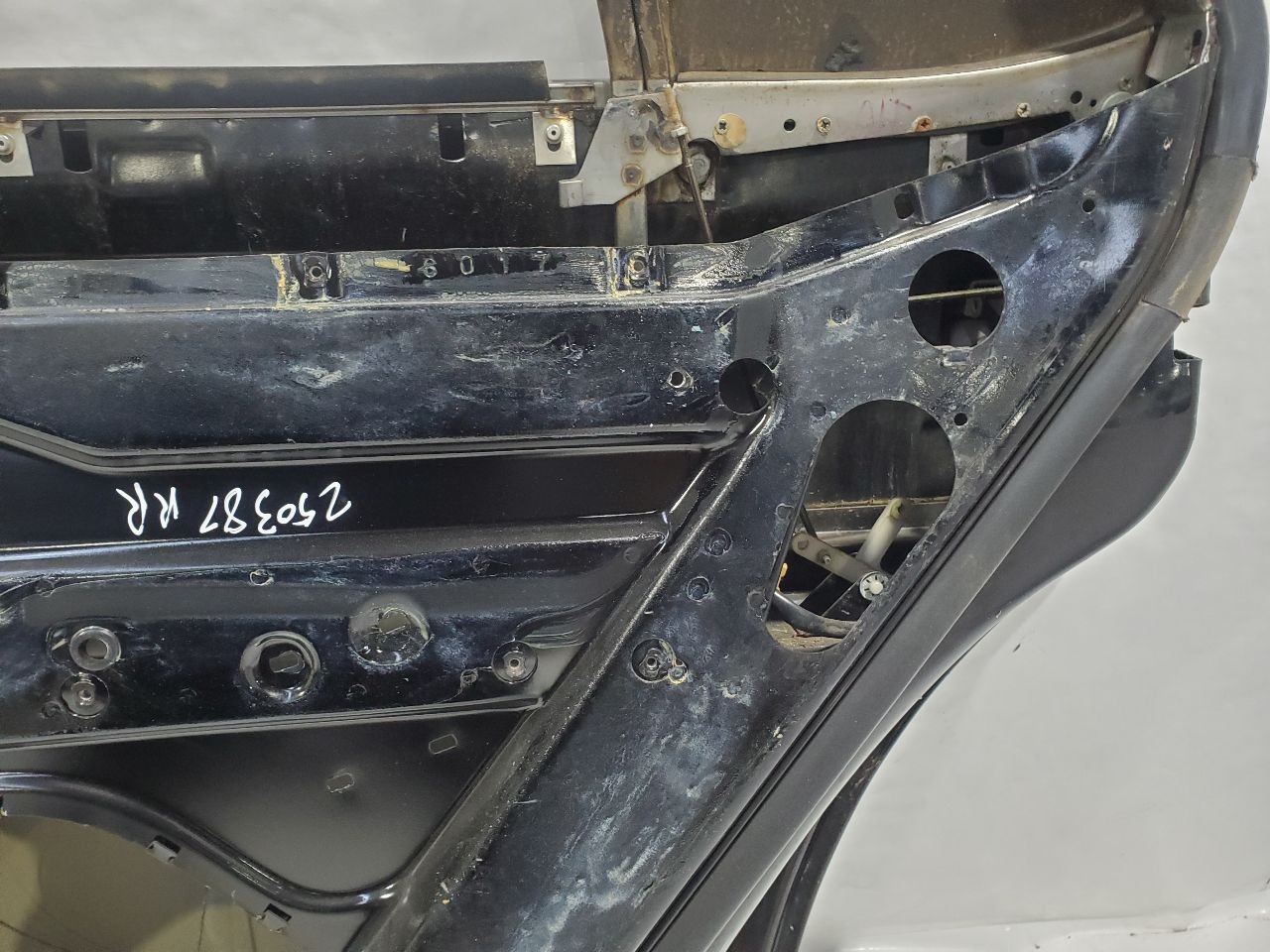 Bentley Turbo R 1991 Rear Right Door shell Black