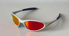 Vintage Retro Oakley Minute 1.0 Sunglasses Silver Frame Rainbow Lens Gorpcore Y2