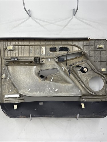 99-02 Chevrolet GMC Tahoe Yukon Silverado Sierra Door Panels Pewter/Shale OEM - Picture 15 of 16