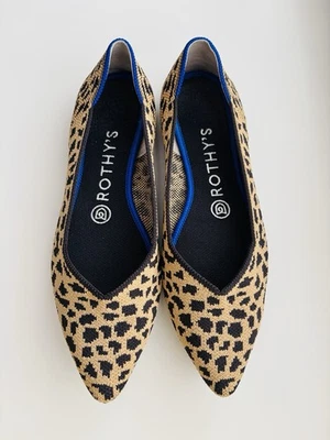 Pisos en punta con estampado de leopardo Rothy's 7,5 en color tostado y negro con ribete azul - Imagen 1 de 4