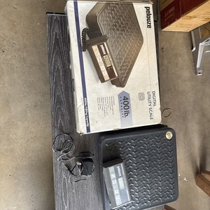 Pelouze Digital Scale Model 4040  400 lb. / 180 kg Tested