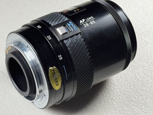 Lente Minolta 28-85 mm F3,5-4,5 (excelente estado) - Imagen 10 de 15
