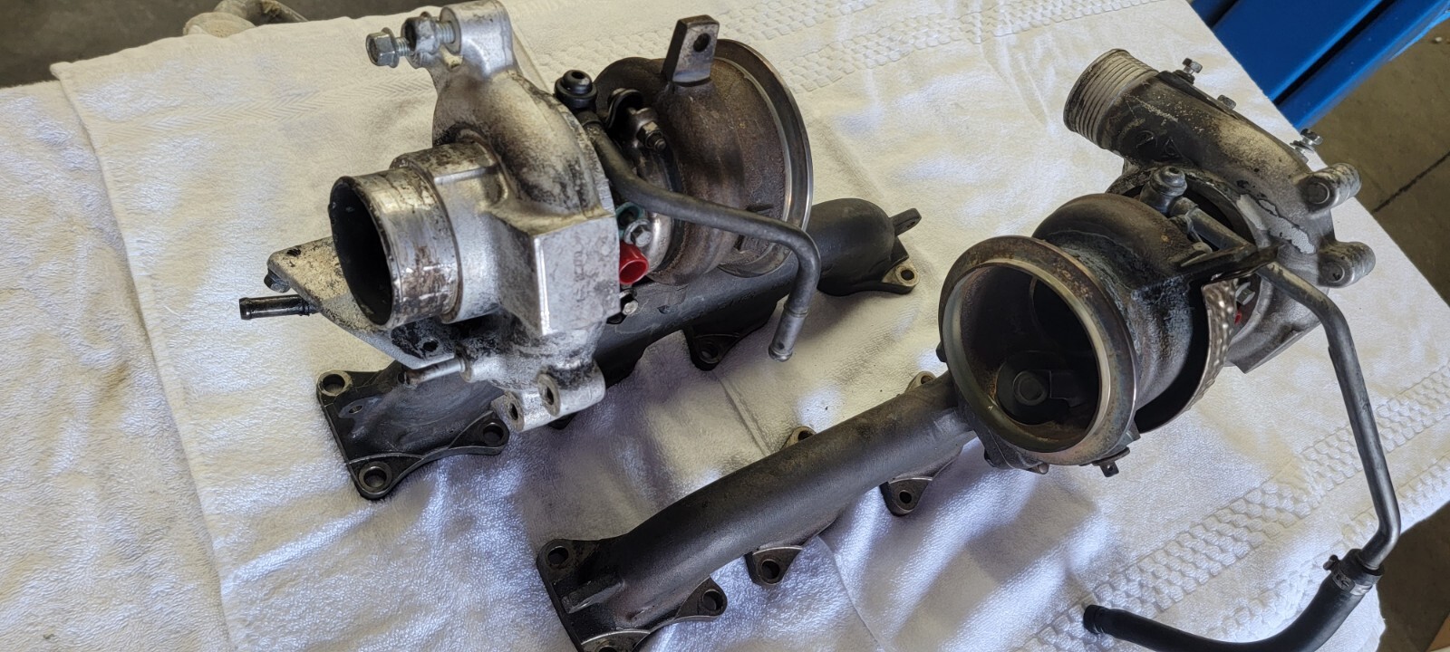 MCLAREN 650S TURBO TURBOCHARGER ASSEMBLY LEFT AND RIGHT OEM SET 