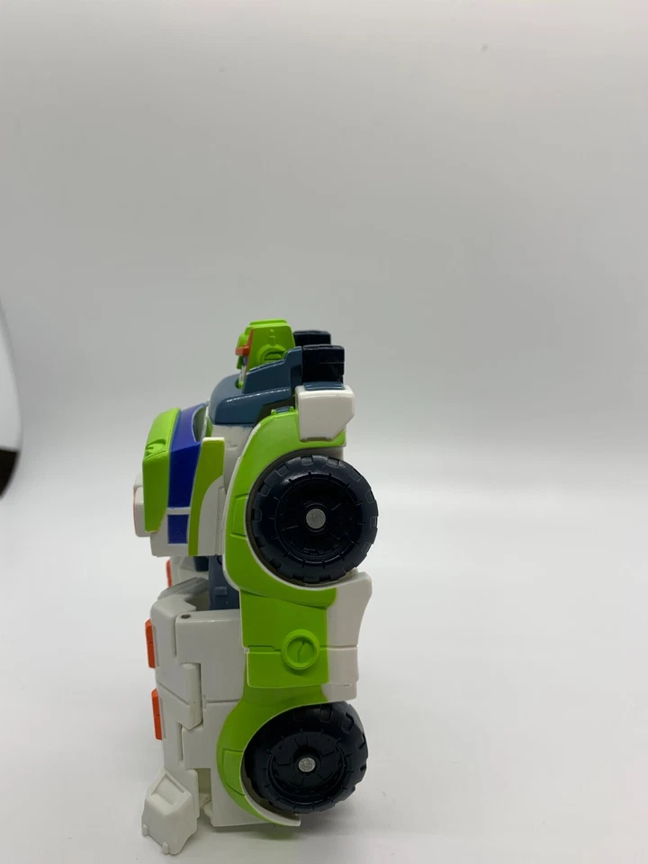 Playskool Transformers MEDIX Ambulance Doc-Bot Doctor Robot Rescue Bots Heroes - Image 2 of 4