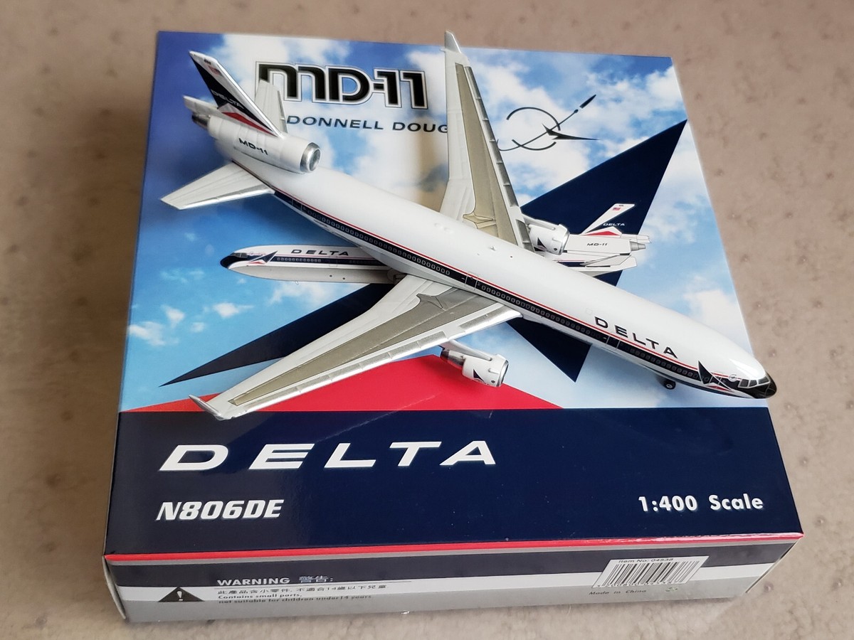 デルタ航空 MD-11 N808DE 1/400 Panda Models Delta Air Lines MD-11 N808DE 62428 1:400
