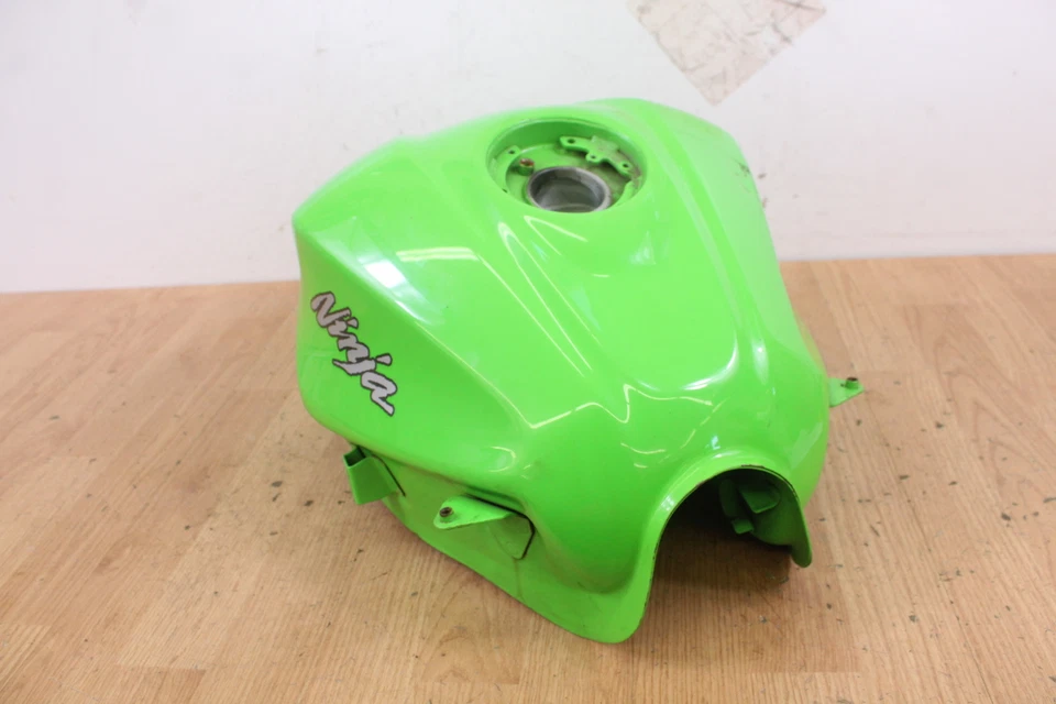 Kawasaki Ninja 300 Ex300 2015 tanque de combustible de gasolina Foto 2 de 4