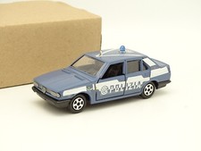 Hot Wheels Mebetoys 1/43 - Alfa Romeo Giulietta Police