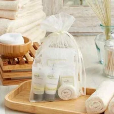 (10 ITEMS) NOVO ESSENTIALS 10-PIECE HOTEL AND MOTEL AMENITY TOILETRIES KIT, GIFT