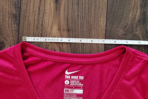 Nike Dri-Fit Womens Large L Fuchsia V Neck Short Sleeve Athletic Shirt Pink - Picture 12 of 14