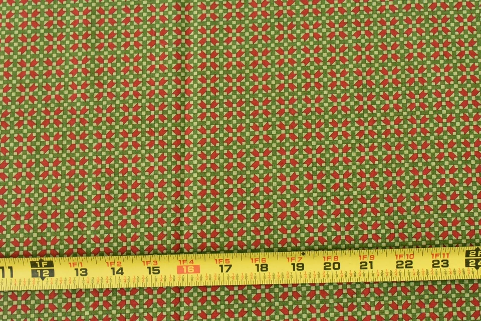 By 1/2 Yd, Red & Green Geometric Quilt Cotton, Moda/Deb Strain/Japan/19507,P4904 - Image 2 of 4