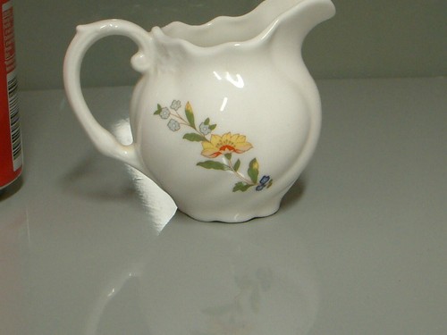 Aynsley Cottage Garden Cream Jug, Bone China - Picture 3 of 9