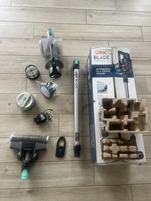 Vax Blade 32V Pro Akku Staubsauger (TBT3V1P1) mit Ladegerät Ersatzteile oder Reparatur  