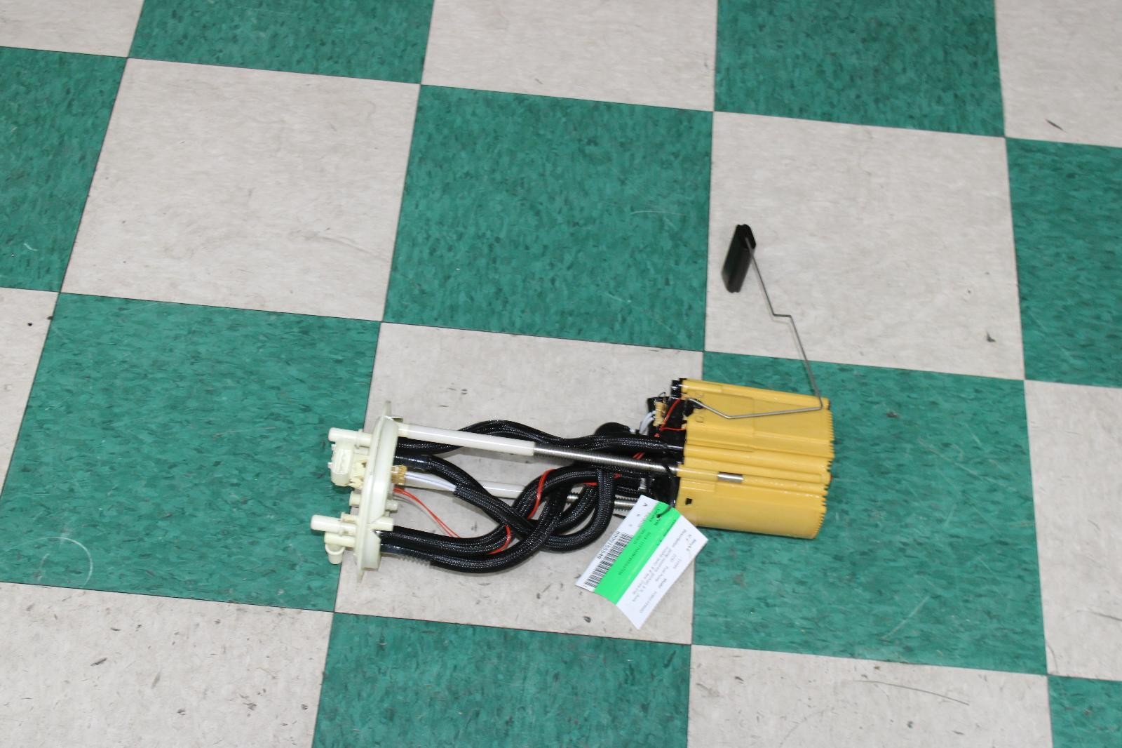 17-22 F250 6.7L Diesel Crew Tank Mounted Fuel Pump Sending Unit OEM Factory thumbnail 10