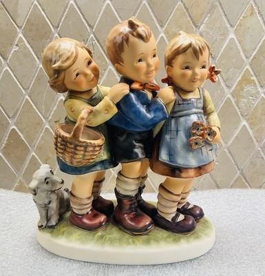 Vintage New  Follow the Leader  Goebel Hummel Figurine #369, Germany TMK-7 w/Box
