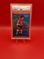 2023 UD Allure #CF16 Connor Bedard Color Flow Green Blue PSA 10 RC Blackhawks