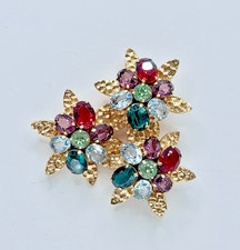 Vintage Gold Tone Brooch With Various Colored Rhinestones Gold Tone