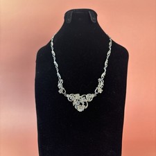 Vintage Filigree (Art Nouveu Y Marcasite Necklace. Silver Tone , Signed.