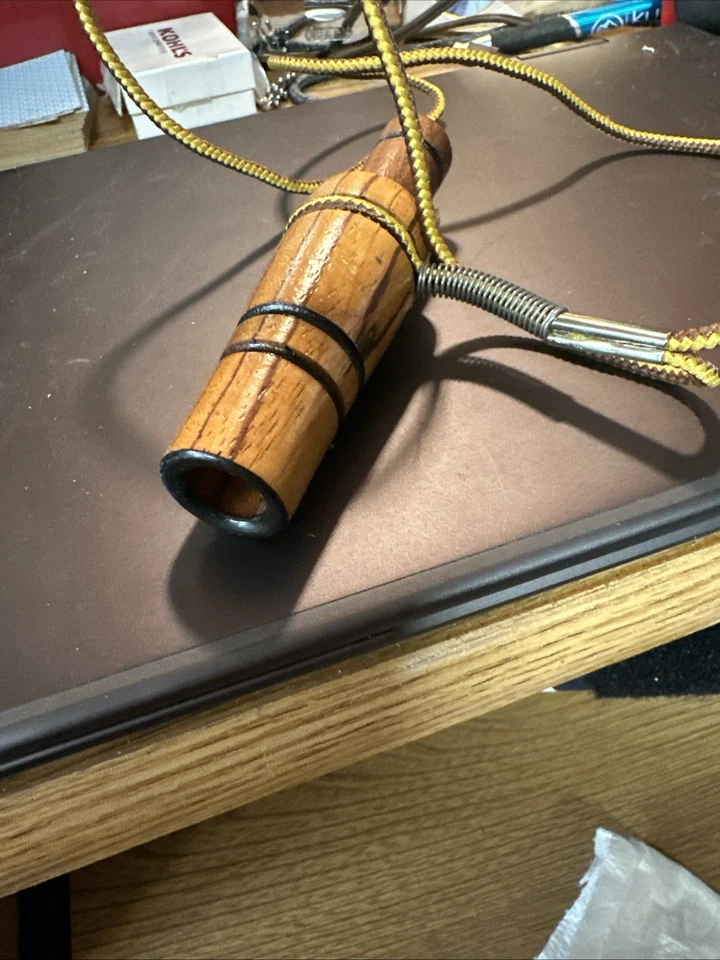 Vintage Faulk's Game Calls Champion Duck Call C-100 black & white label EUC - Image 3 of 4