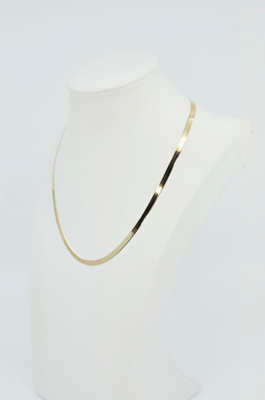 Beautiful 14K Solid Yellow Gold Flat Herringbone … - image 7