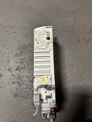 Lenze E82EV152_2C000 8200 vector Frequency Drive USED