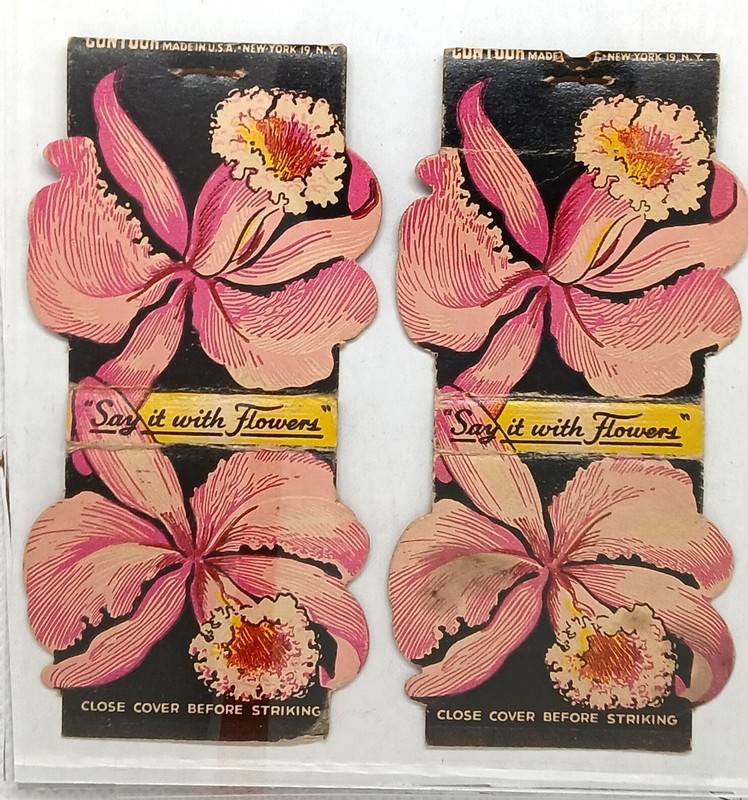 2 Vintage matchbook covers advertising Dawson Floral & Gift Shop Iola Kansas