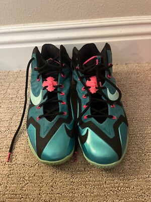 Size 11.5 - Nike LeBron 11 South Beach Good Condition