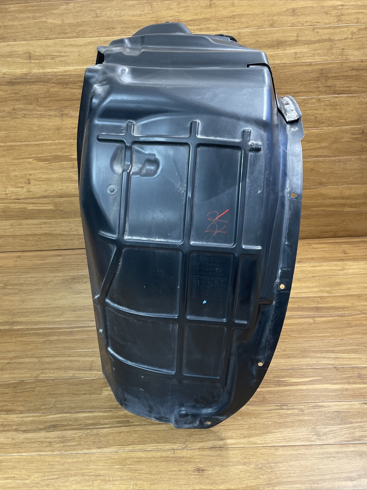 2017-2020 Maserati Levante Rear Right Quarter Wheelhouse Liner Splash Shield