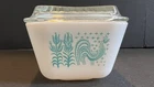 Vintage Pyrex 0502 AMISH BUTTERPRINT Refrigerator Dish w/Lid Turquoise 1 1/2 Pt