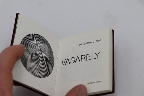 Dr. Győző Sikota - Vasarely 1987 Minibook 114 Pages Limited Ed Of 1600 Hungarian - Picture 5 of 7
