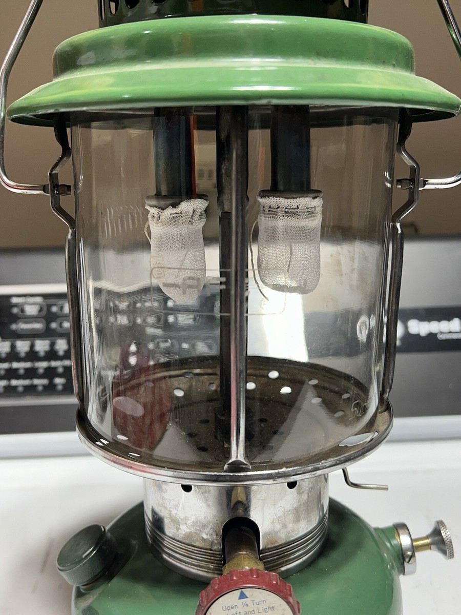 Vintage Green AFC Ashflash Gasoline Lantern Model 1022 Untested AS