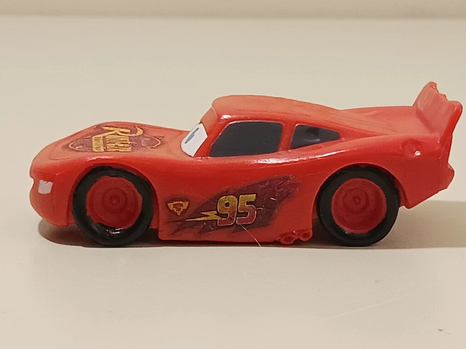 Disney Car 1 Figura Rayo McQueen Rusteze Mater Finn McMissle Sally Foto 2 de 4
