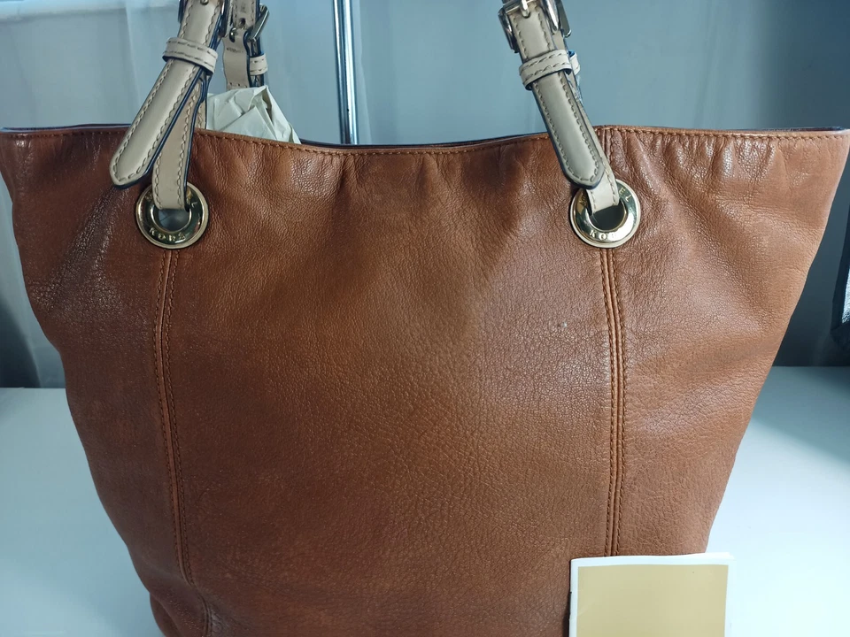Bolso de mano Michael Kors Jet Set grande camel de cuero liso Foto 4 de 4
