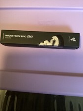 Younique Moonstruck Epic Twisted Mascara Teal