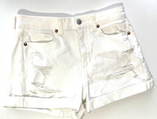 LADIES AMERICAN EAGLE WHITE DISTRESSED STRETCH JEAN SHORTS SIZE 4