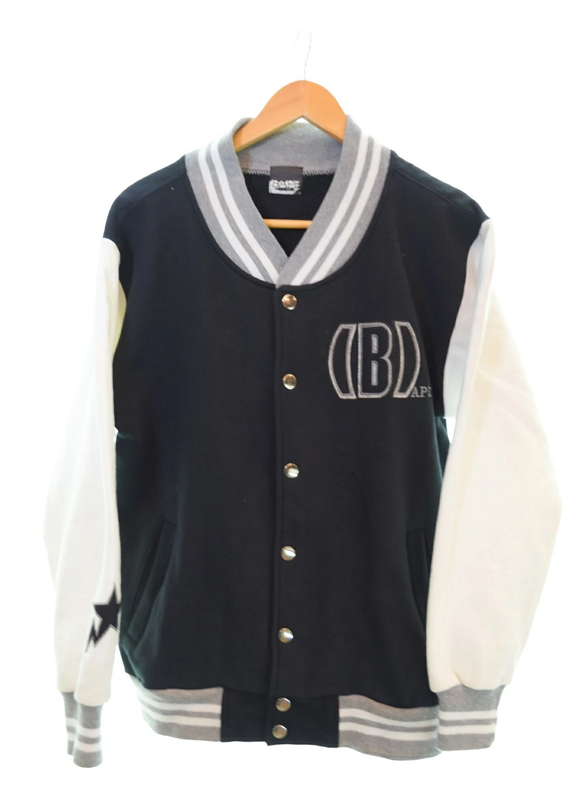 A BATHING APE (BAPE) Giacca da stadio ricamata A Bathing Ape Bapesta nero bianco 103Mt 1976