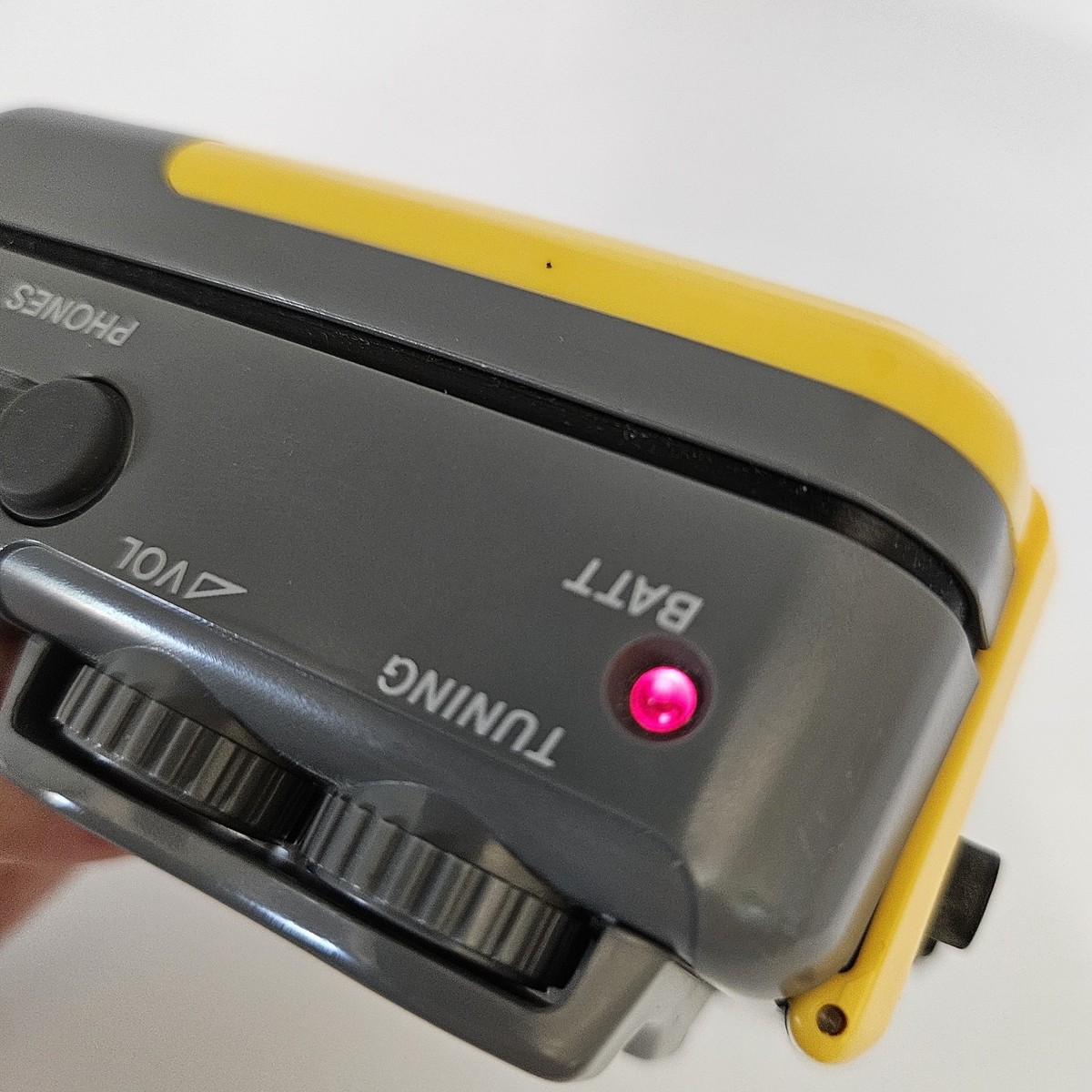 SONY SPORTS WM-SXF10　カセットプレーヤー Sony Walkman WM-SXF10 Sports Radio Cassette Player AM/FM Stereo