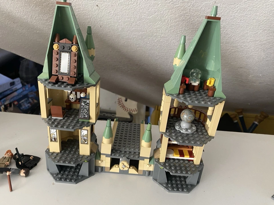 LEGO Harry Potter: Hogwarts (4867), 100% Completo con Instrucciones LEER DESCRIPCIÓN Foto 2 de 2
