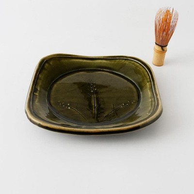 Keizan Kiln Oribe Ware Green Square Plate Grass Motif Tea Ceremony Dish