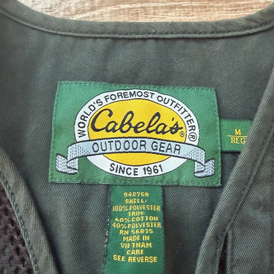 Cabela’s Outdoor Gear Mesh Shooting Vest M Green Game Bird Pouch Hunting Utility - Image 3 of 4