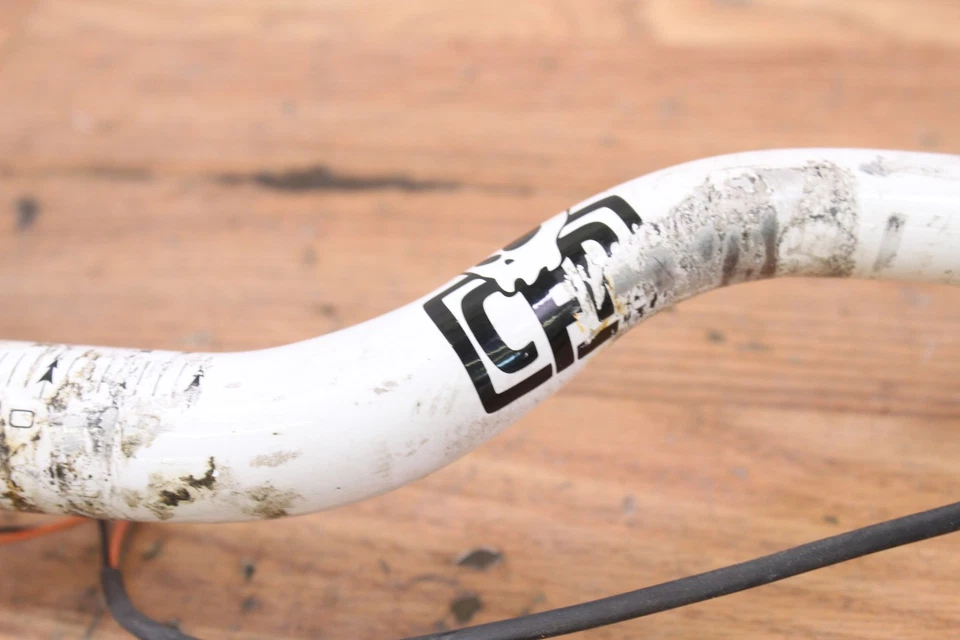 Manillar Ski-Doo Summit X 800R XM 2015 - Aftermarket Cheetah Racing con calentadores Foto 2 de 4