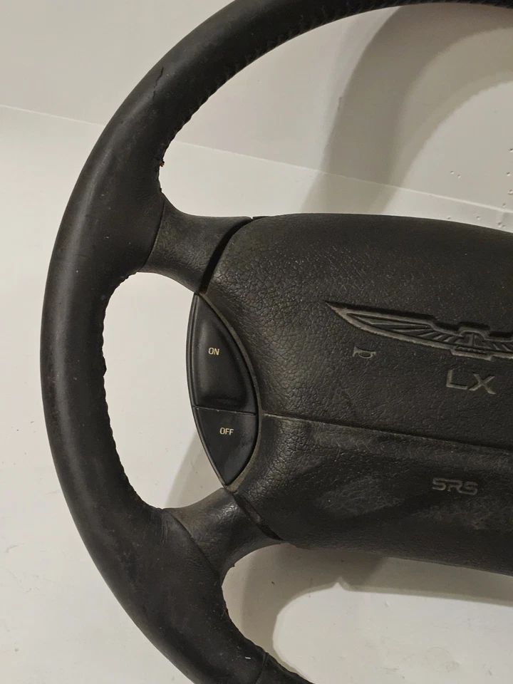 Volante Ford Thunderbird LX 1994-1997 negro con control de crucero  Foto 2 de 4