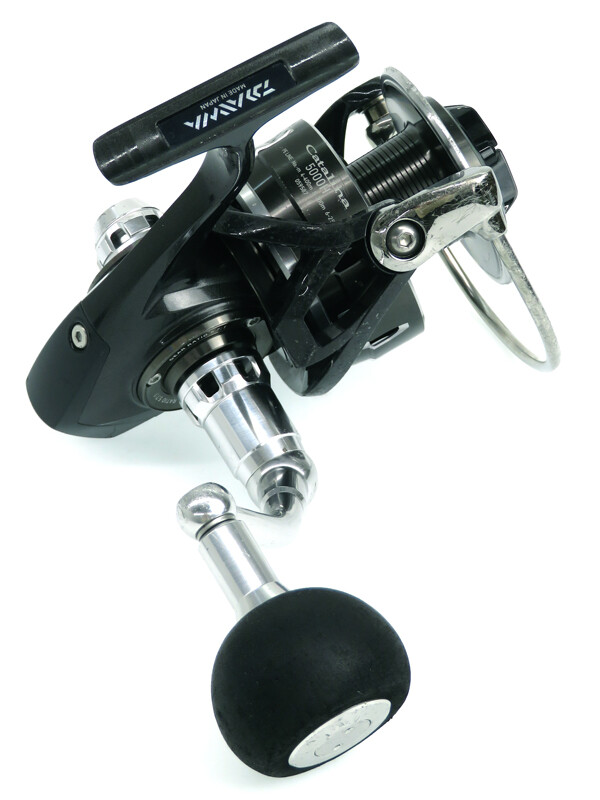 DAIWA - だい ダイワ キャタリナ 16 5000H DAIWA Catalina Amazon.com : Daiwa 16 CATALINA 5000 Spinning Reel [Japan