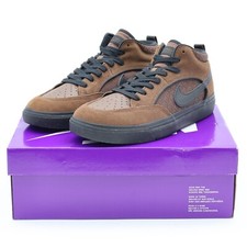 DX4361-200 Nike SB React Leo Cacao Wow Negro Tierra Goma Marrón Oscuro (Hombre)