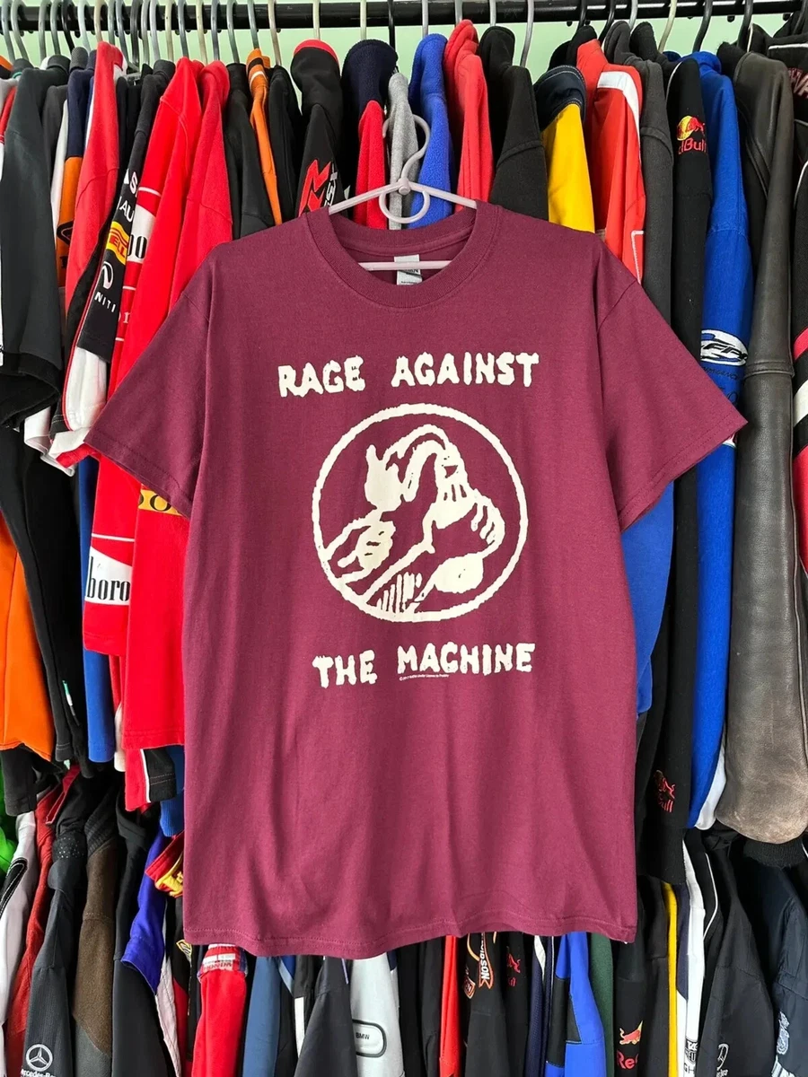 Molotov tee store