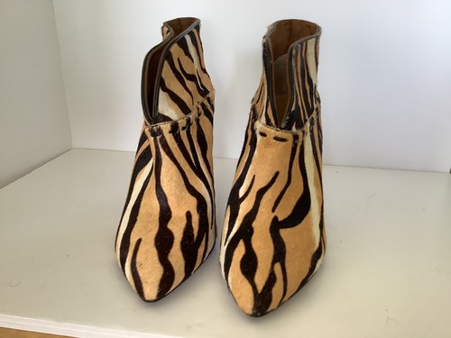 Pony Style Animal print calf-skin, Boots, brown, Nine West W-8M,4” Heels - Picture 3 of 6