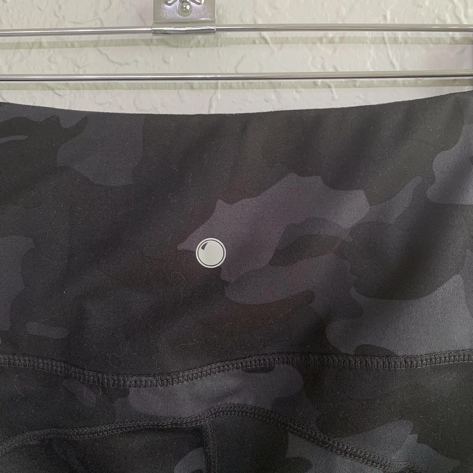 yogalicious lux camo pockets gym workout leggings