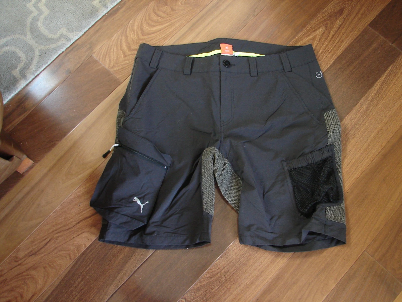 PUMA ECOSPHERE FISHING HUNT CARGO CELL TECH SHORTS SIZE XXL MEN